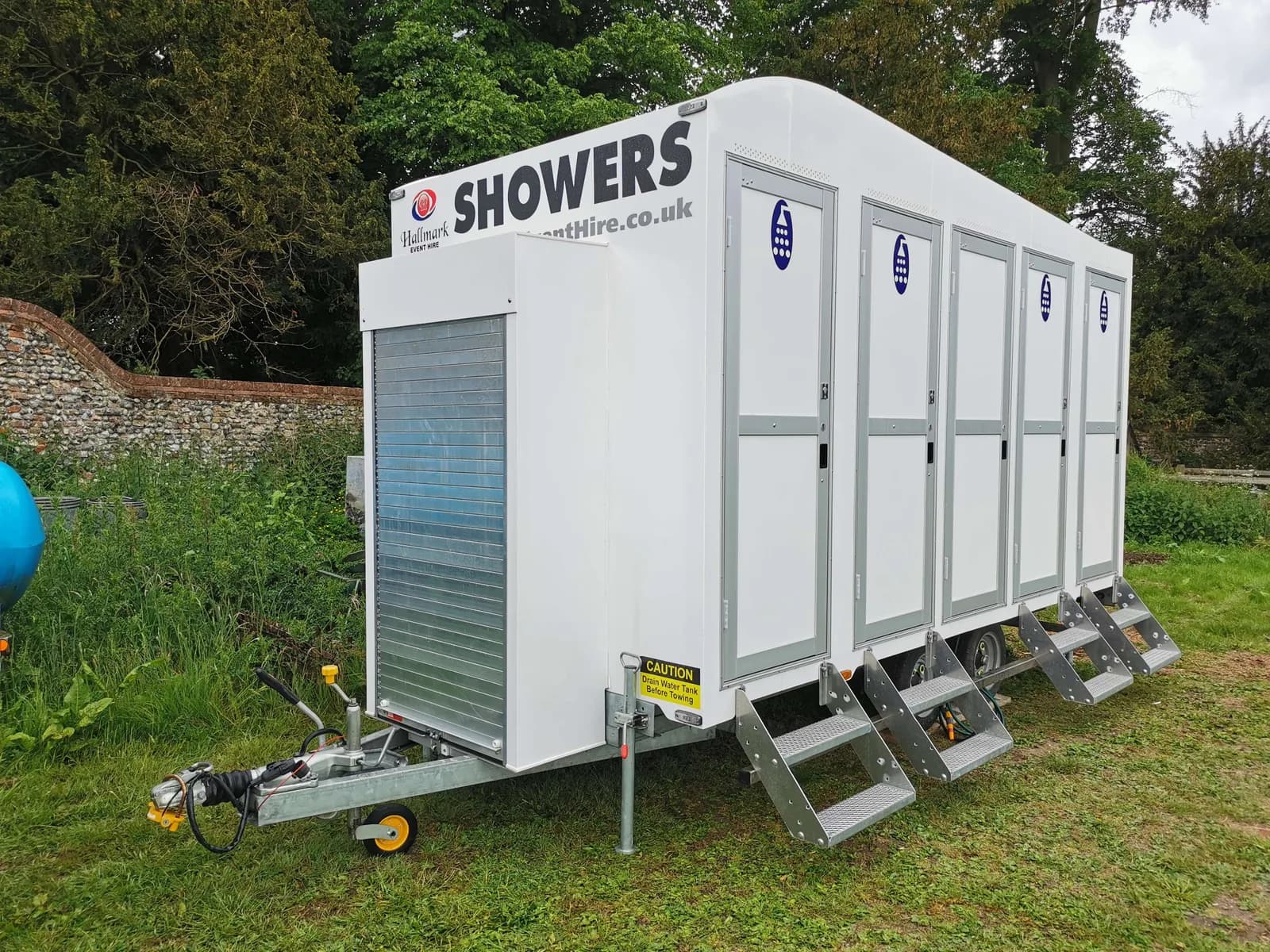 Six-bay mobile shower trailer for festivals, glamping and long-term hire